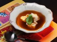Китайский суп с вонтонами