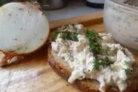 Намазка из творога и тресковой печени