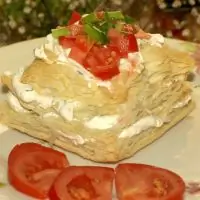 Милфей с брынзой, йогуртом, зеленью