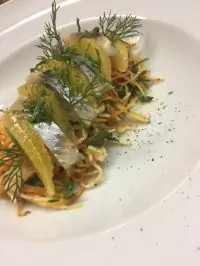 Салат из селедки и апельсинов