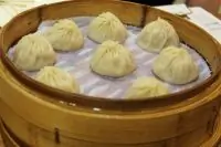 Сингапурские дамплинги со свининой и креветками