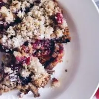 Крамболь с брусникой