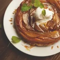 Грушевый тарт татен