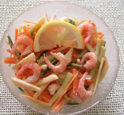 Салат-коктейль с креветками