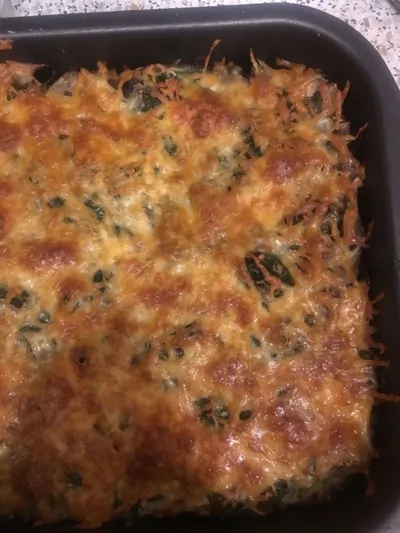 Картофельно-мясная запеканка с грибами и сырной корочкой