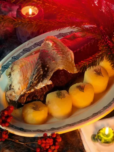 Стерлядь со сливочной картошкой