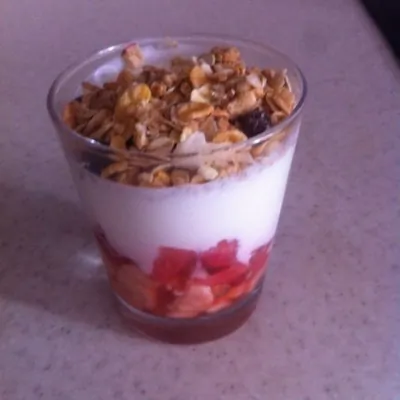 Йогуртовое парфе с фруктами