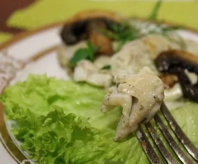 Треска под соусом бешамель