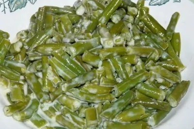 Фасоль под соусом