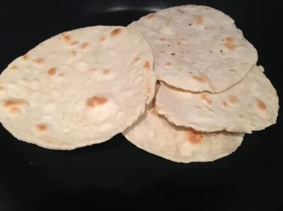 Пресные пшеничные лепешки