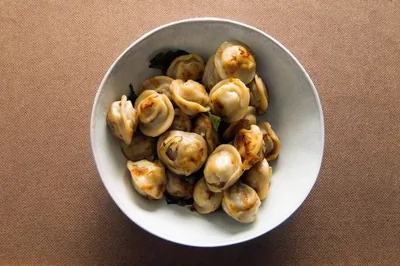 Пельмени с крапивой