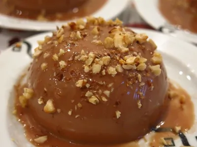 Шоколадная панна-котта с цедрой лимона