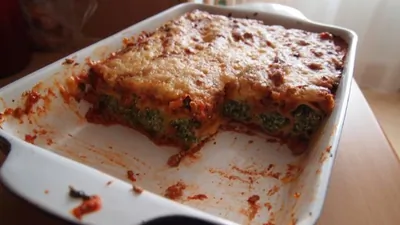 Каннеллони со шпинатом и рикотой