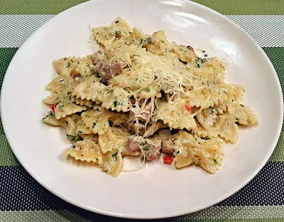 Фарфалле с бараниной