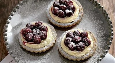 Тарталетки «Снегурочкина вишня»