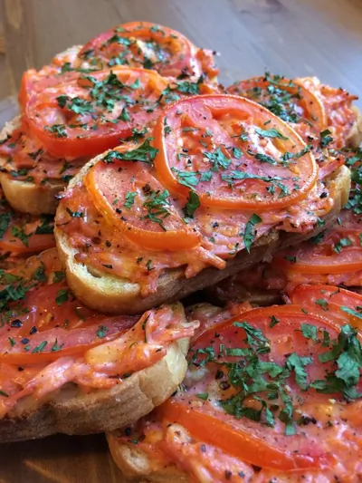 Горячий бутерброд «Ленивая пицца»