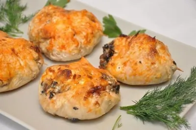 Куриные бомбочки с грибами