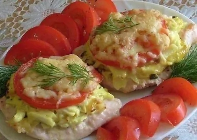 Мясо, запеченное под шубой из кабачков