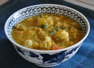 Гороховый суп с картофелем и цветной капустой