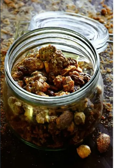 Засахаренные орехи с кайенским перцем