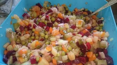 Винегрет из запеченных овощей с квашеной капустой