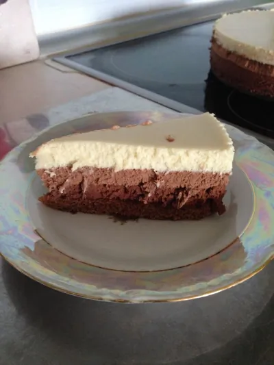 Торт-мусс «Три шоколада» со сливочным ликером