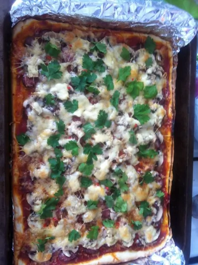 Тонкое дрожжевое тесто для пиццы