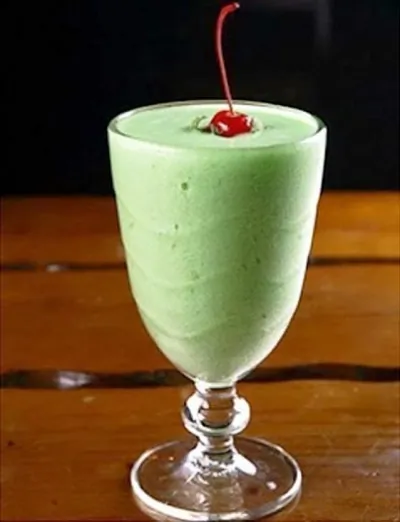 Молочный коктейль с яблоком