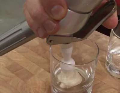 Взбитый соус голландез (Голландский крем)