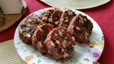 Эстонский десерт «Пестрая собака» (Kirju koer)