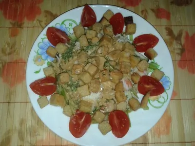 Салат с креветками и овощами