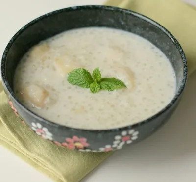 Пудинг из тапиоки с лемонграссом и кокосовым молоком