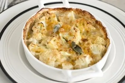 Гратен из цветной капусты под сливочным соусом