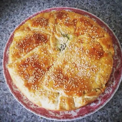 Пирог c кабачками и щавелем