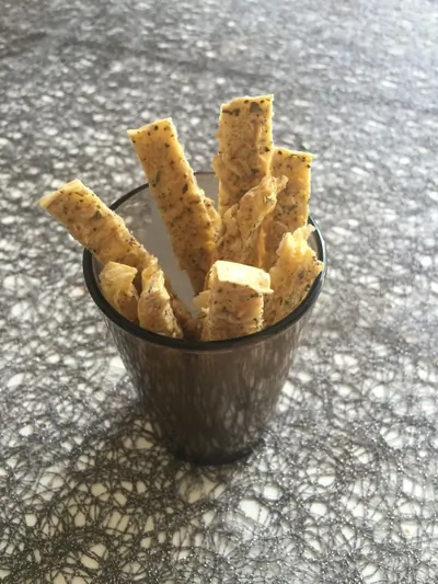 Диетические хрустящие палочки в микроволновке