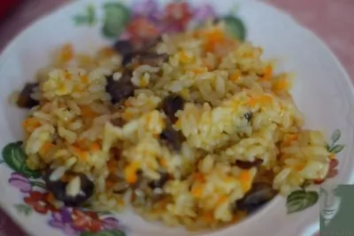 Овощной плов с шампиньонами