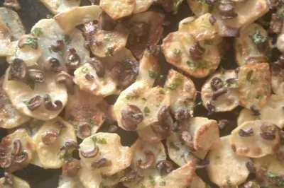 Картофель, запеченный с шампиньонами
