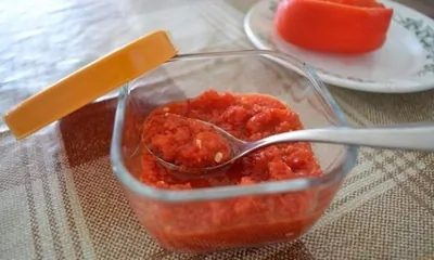 Аджика острая