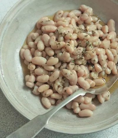 Фасоль каннеллини с розмарином