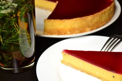 Тыквенно-сливочный чизкейк с брусничным желе