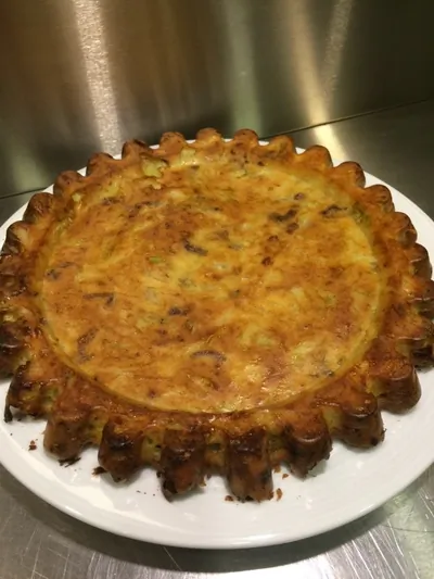 Шарлотка с капустой