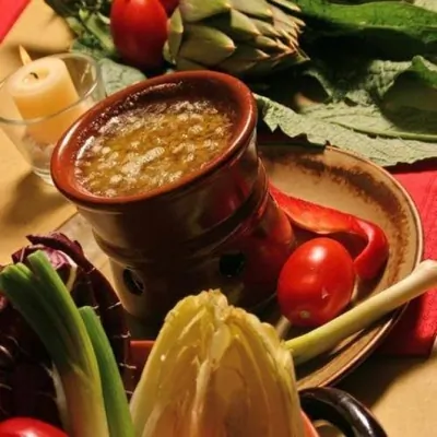 Пьемонтский масляный соус для овощей (Bagna Cauda)