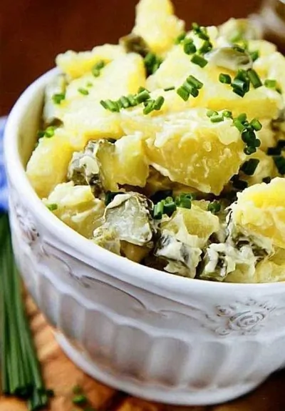 Немецкий картофельный салат с беконом