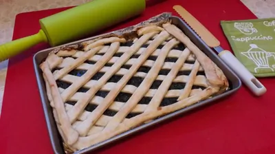 Пирог с щавелем из готового теста