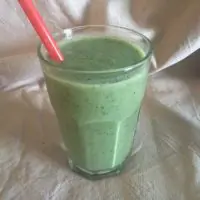 Ванильный смузи из киви и дыни