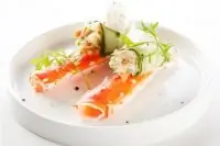 Салат с крабом и рикоттой Unagrande