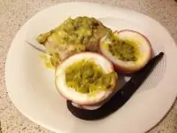 Рыба в кокосовом молоке с ванилью и маракуйей