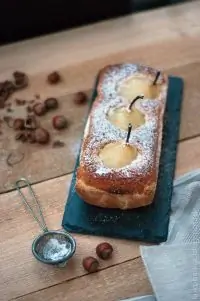 Грушевый пирог с кремом из фундука