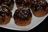 Маффины с шоколадом и бананами