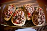 Запеченные фаршированные баклажаны